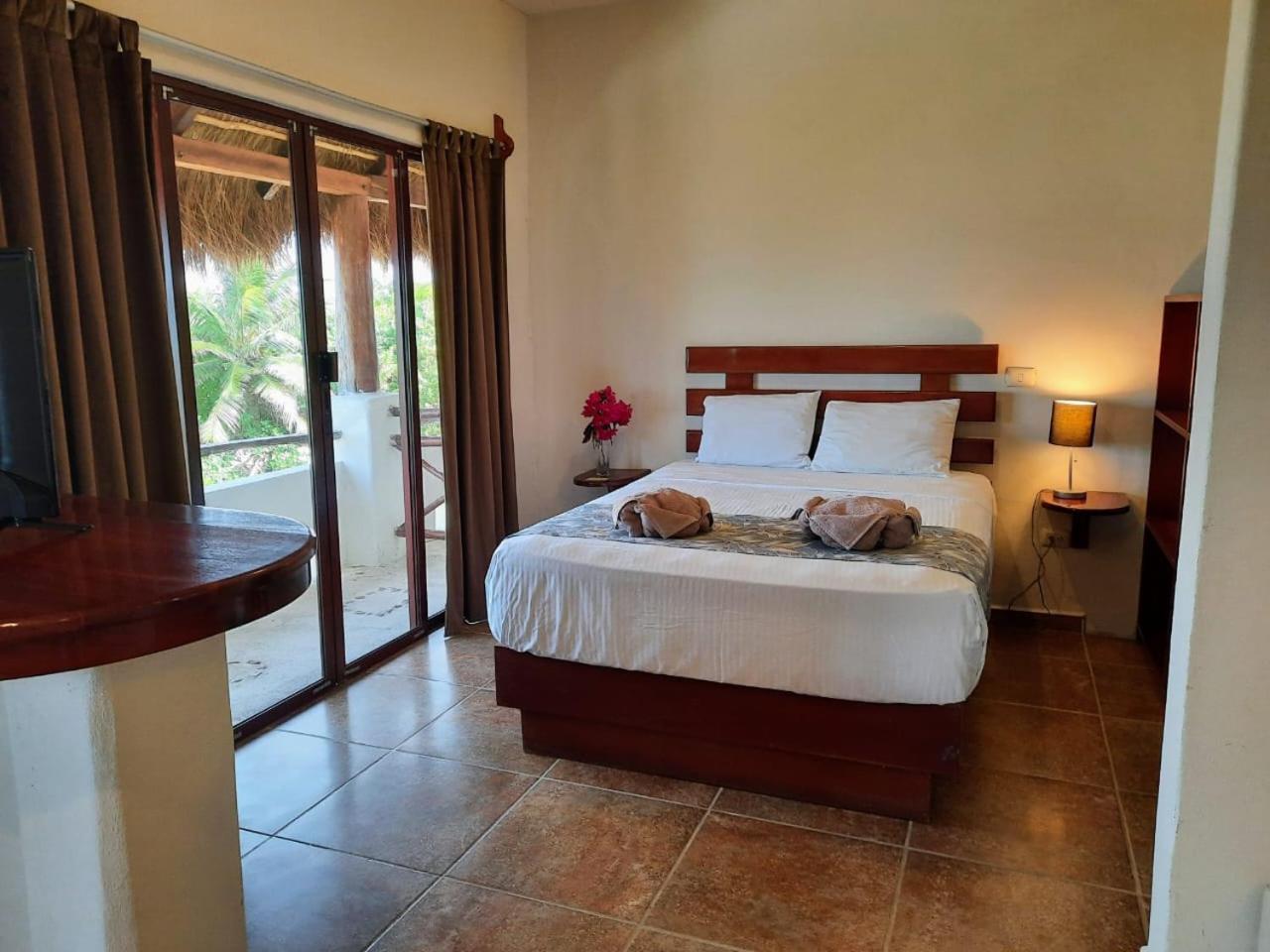 צ'טומאל Porto Coral Hotel & Suites מראה חיצוני תמונה