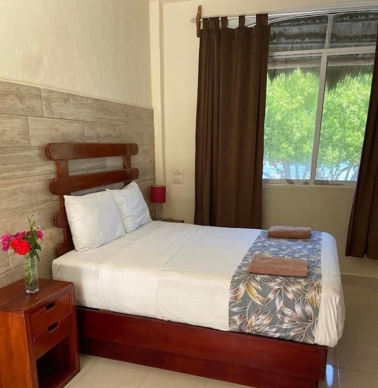 צ'טומאל Porto Coral Hotel & Suites מראה חיצוני תמונה
