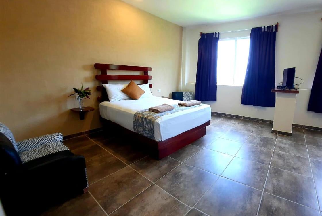 צ'טומאל Porto Coral Hotel & Suites מראה חיצוני תמונה