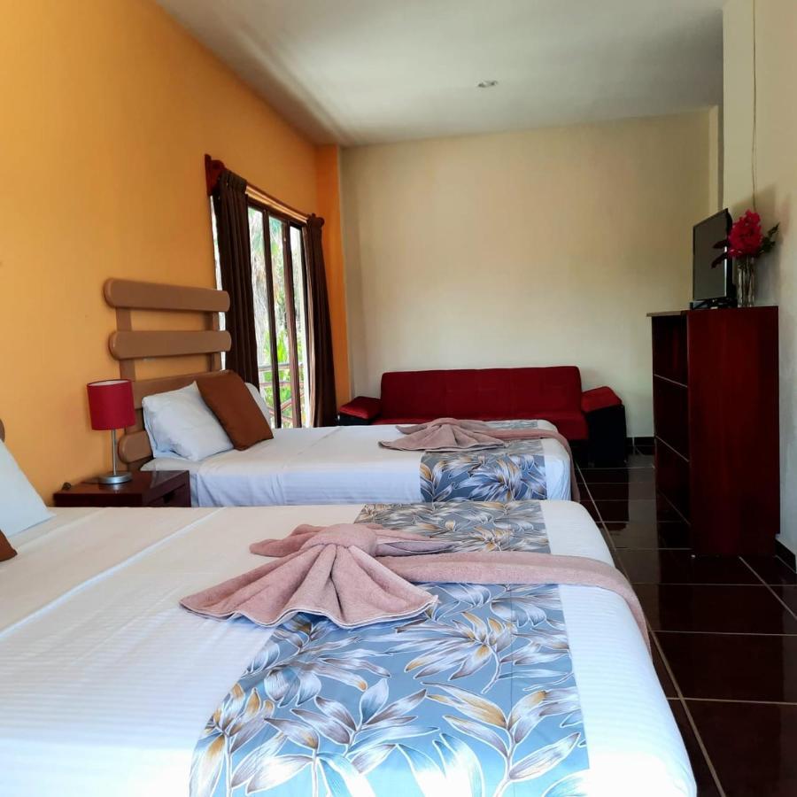צ'טומאל Porto Coral Hotel & Suites מראה חיצוני תמונה